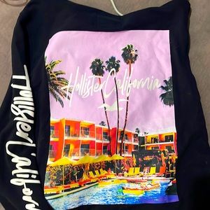 Men’s Hollister Solid Black Graphic Hoodie